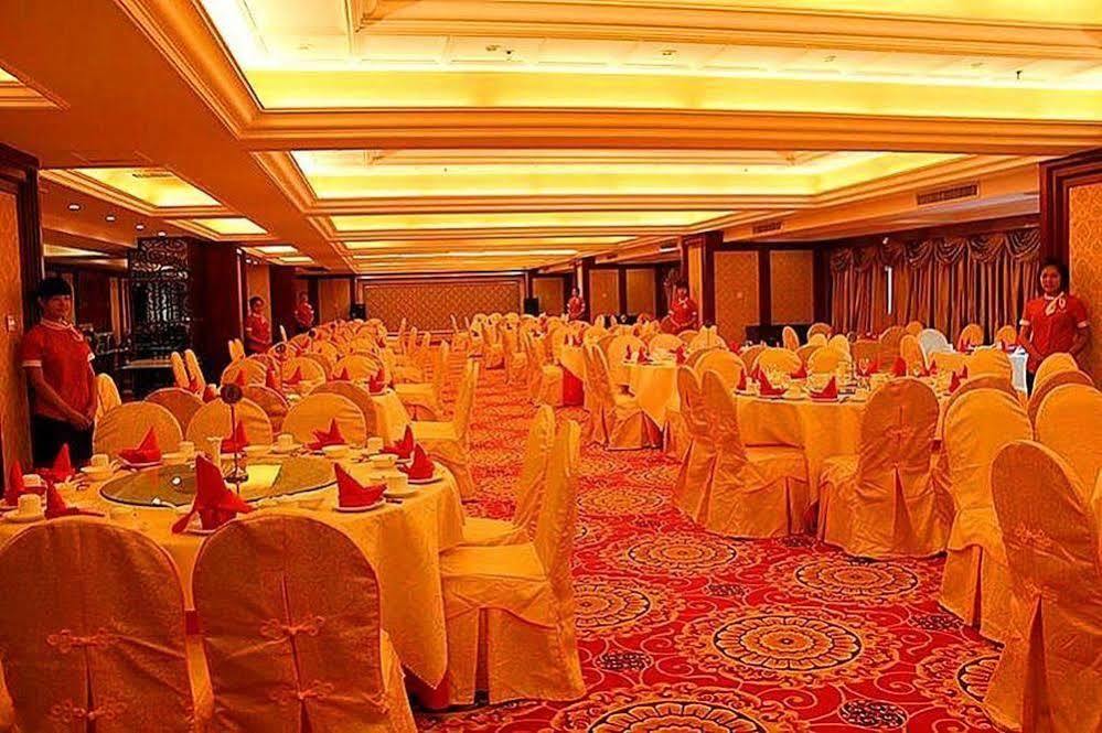 New Beacon Runfeng International Hotel อู่ฮั่น ภายนอก รูปภาพ